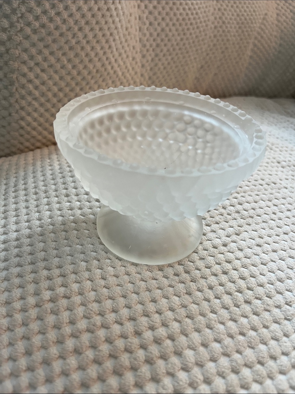 Vintage Frosted Hobnail Fairy Lamp Glass - Base - Picture 2 of 6